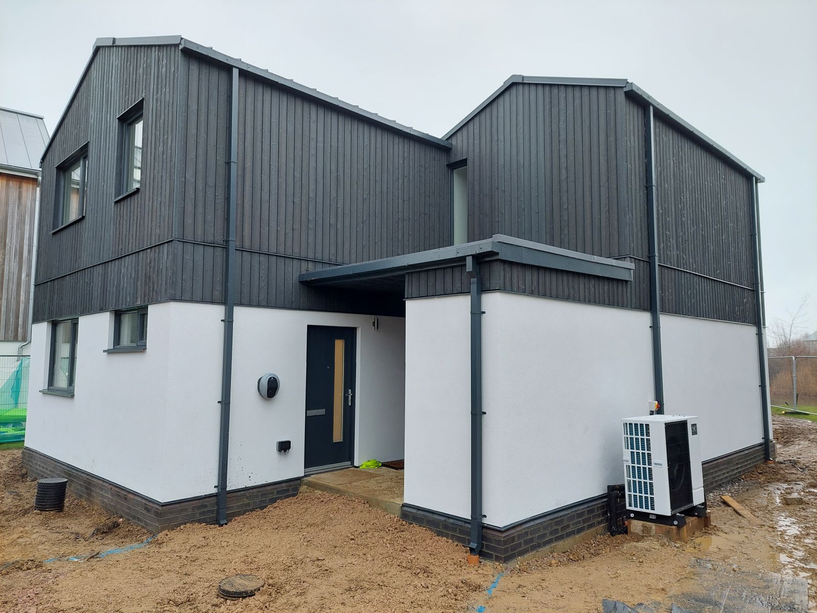 N-House, Minety Lake - Modular Housing.